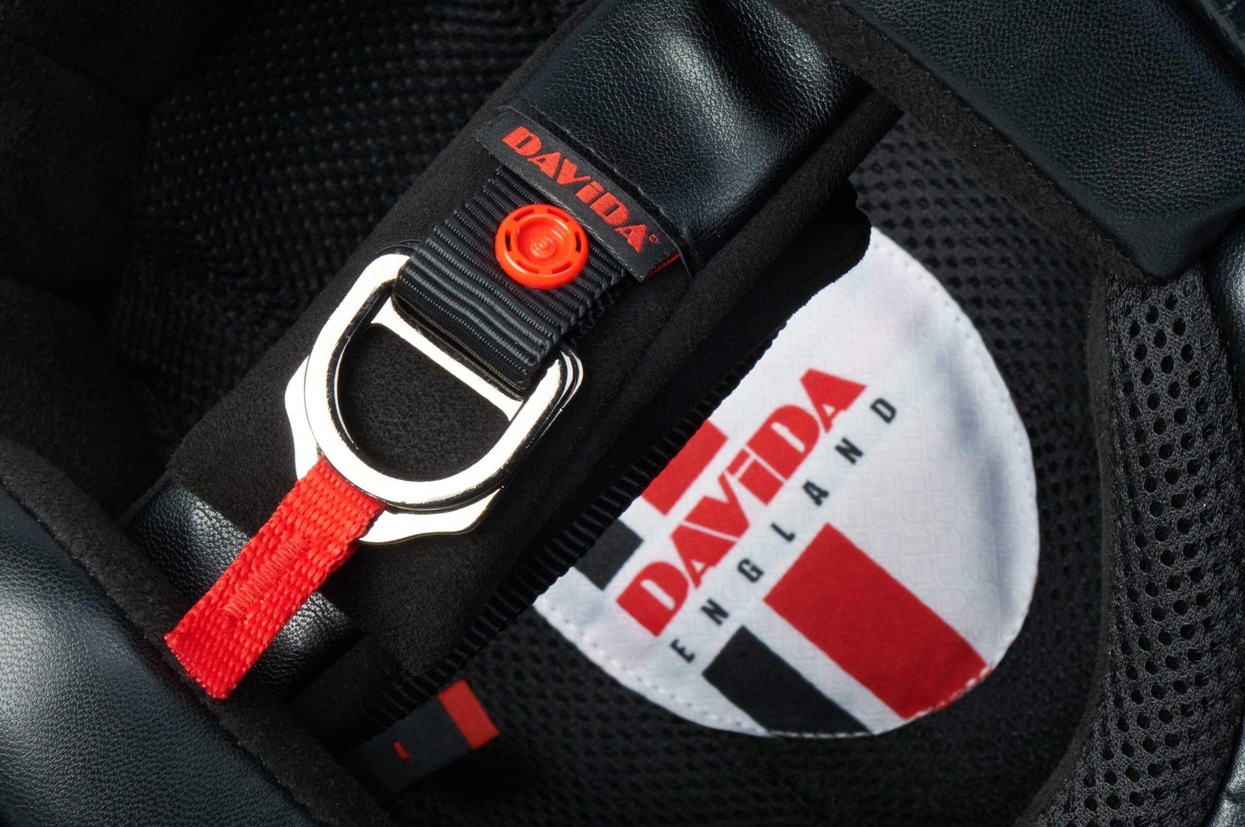 95 Liner 0756 r3 WEB